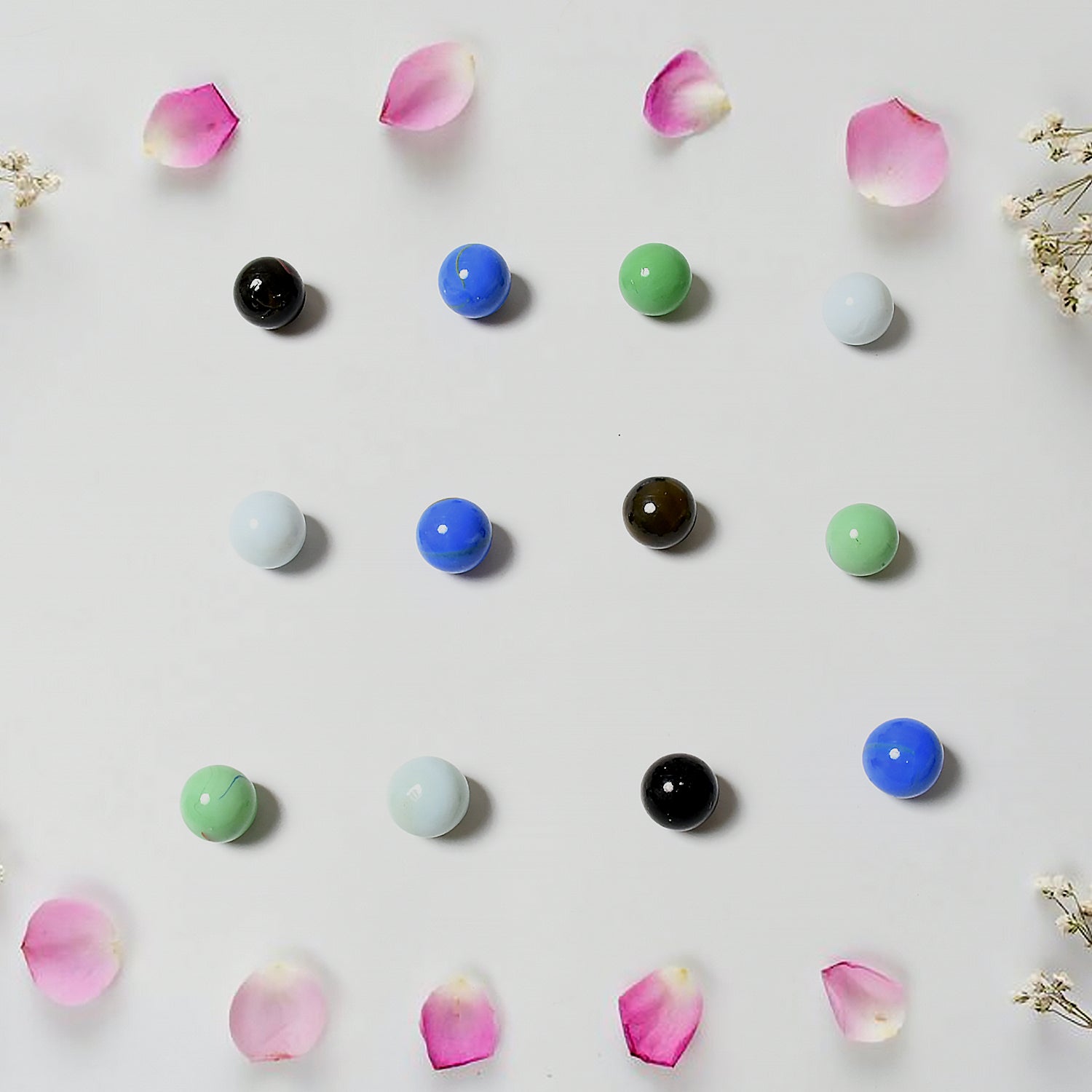 Multi-Color Decorative Stone for Garden / Lawn / Aquarium Fish Tank Gravel / Flower Pots Decoration Pebbles for Fish Bowl & All Purpose Attractive Stone Set Multi-Color Decorative Stone for Garden / Lawn / Aquarium Fish Tank Gravel / Flower Pots Decoration Pebbles for Fish Bowl & All Purpose Attractive Stone Set